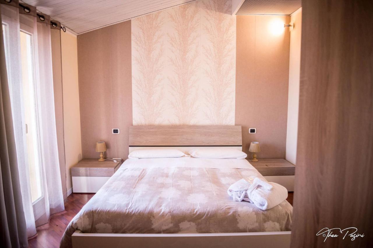 Hotel Lonatino Lonato Kültér fotó