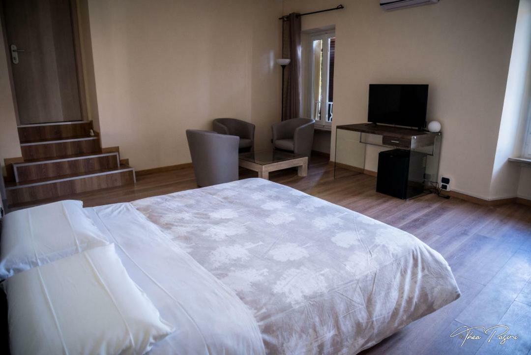 Hotel Lonatino Lonato Kültér fotó